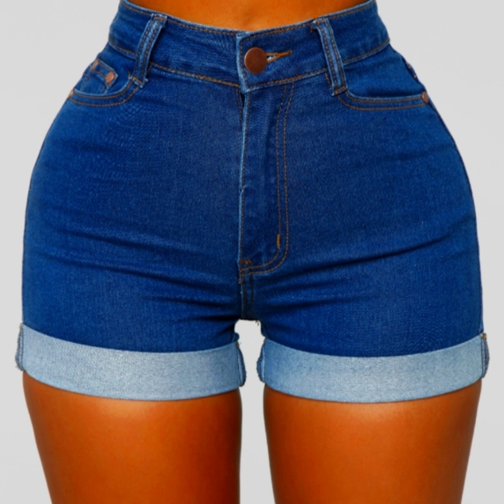 Fashion Nova Carter denim shorts